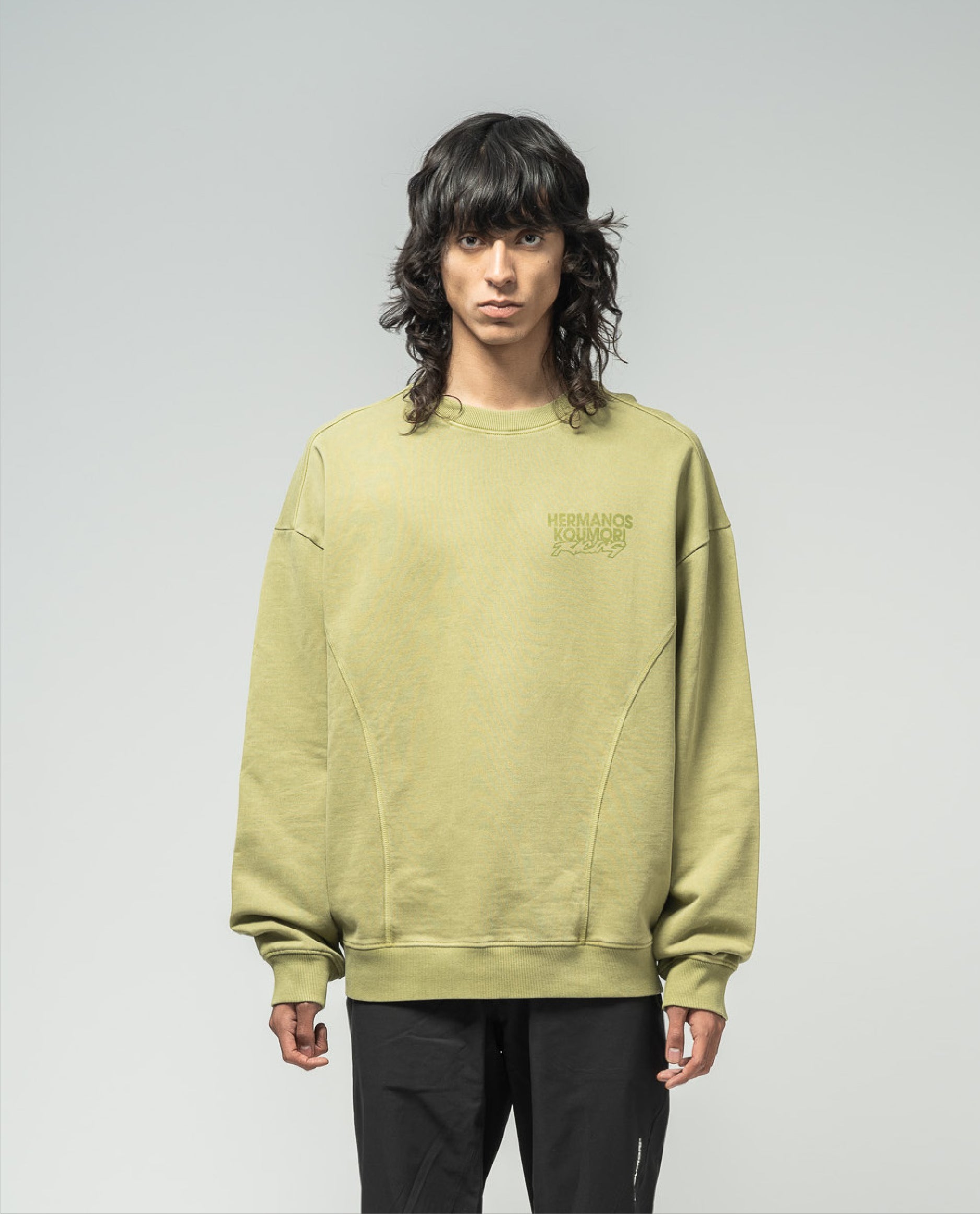 Underfield Crewneck – Hermanos Koumori