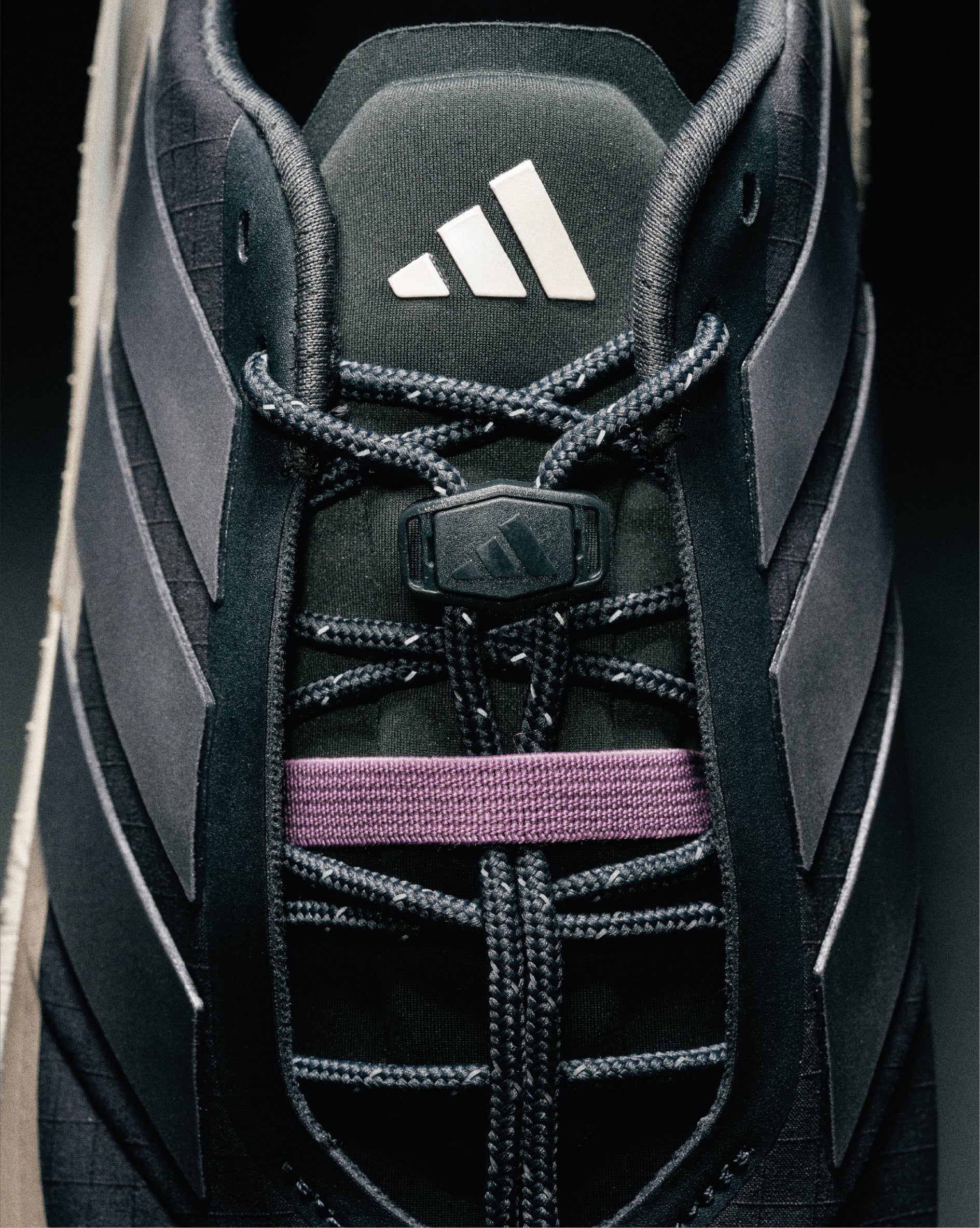 ULTRABOOST 5 HK – Hermanos Koumori