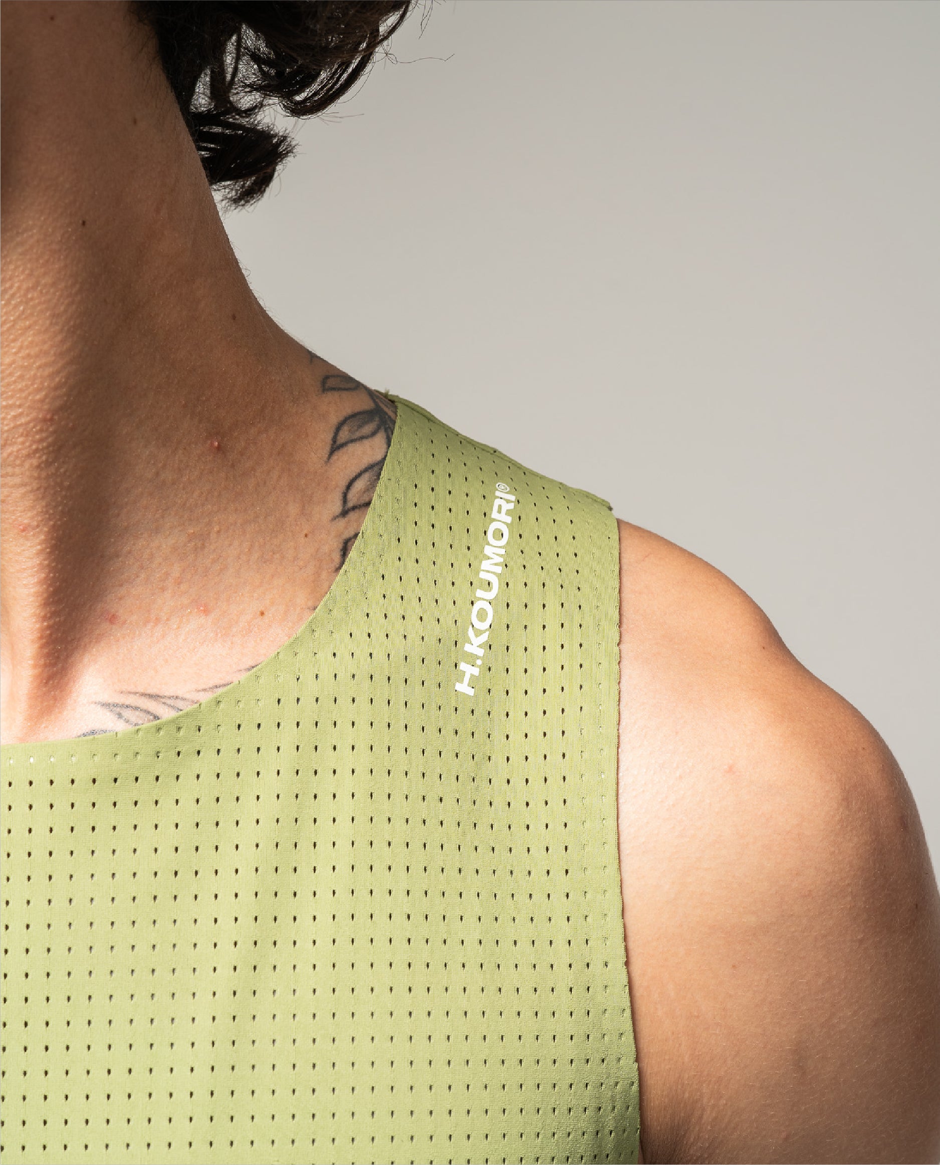 Training Singlet Mosstone