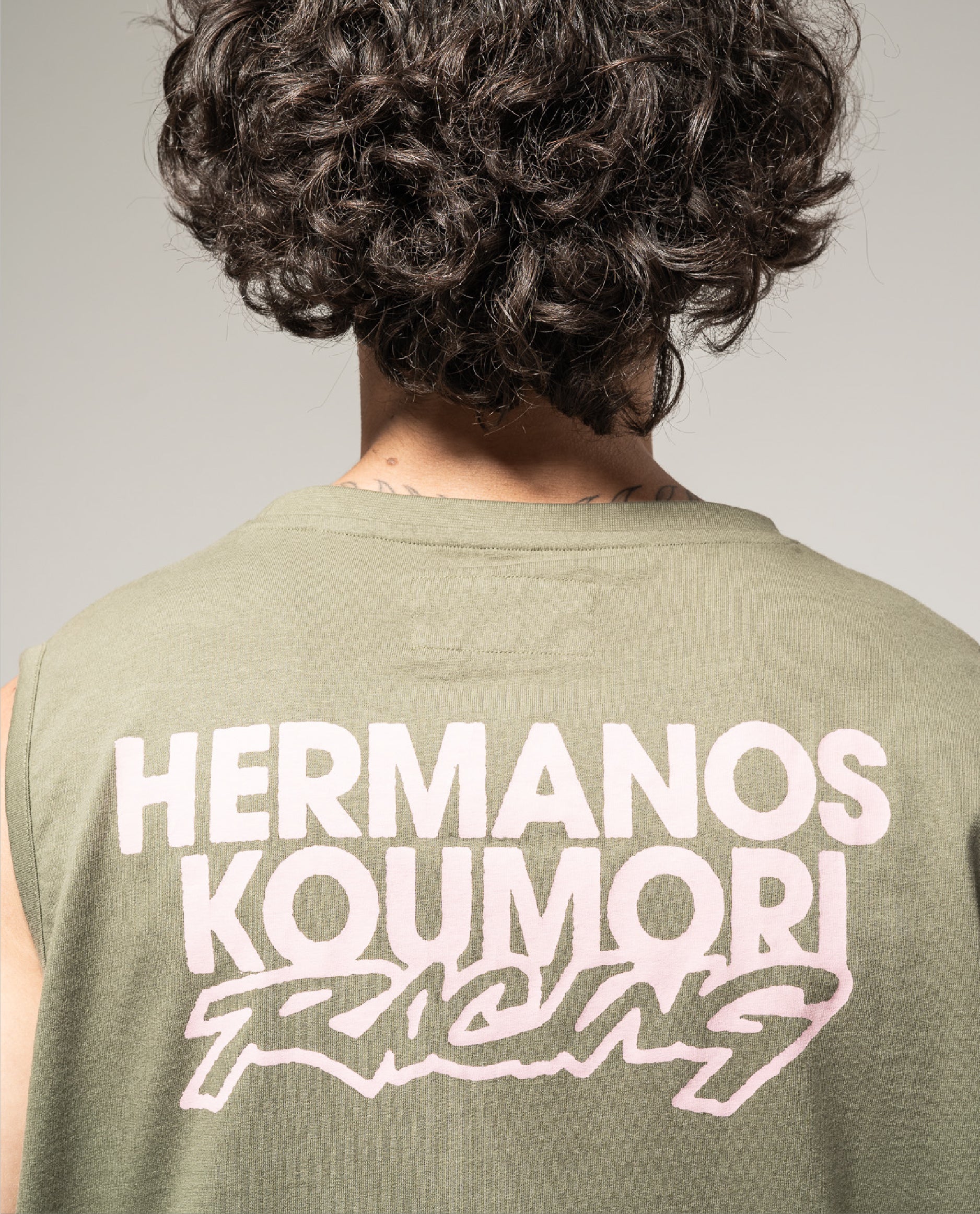 Playera Muscle Racing Winter Moss