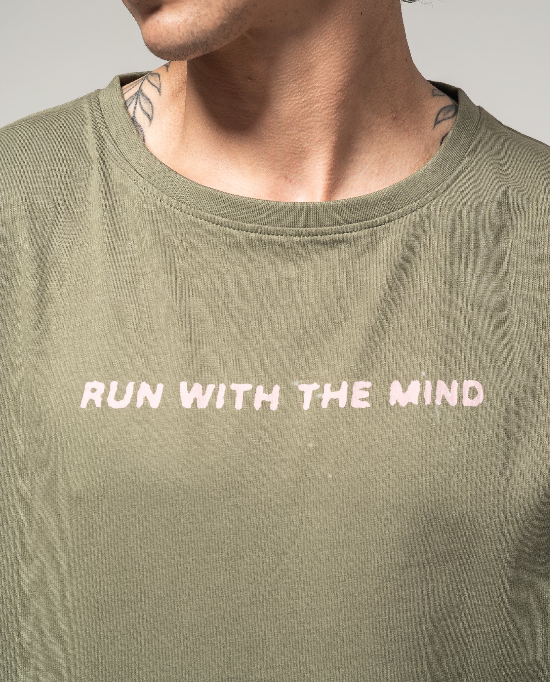 Playera Muscle Racing Winter Moss