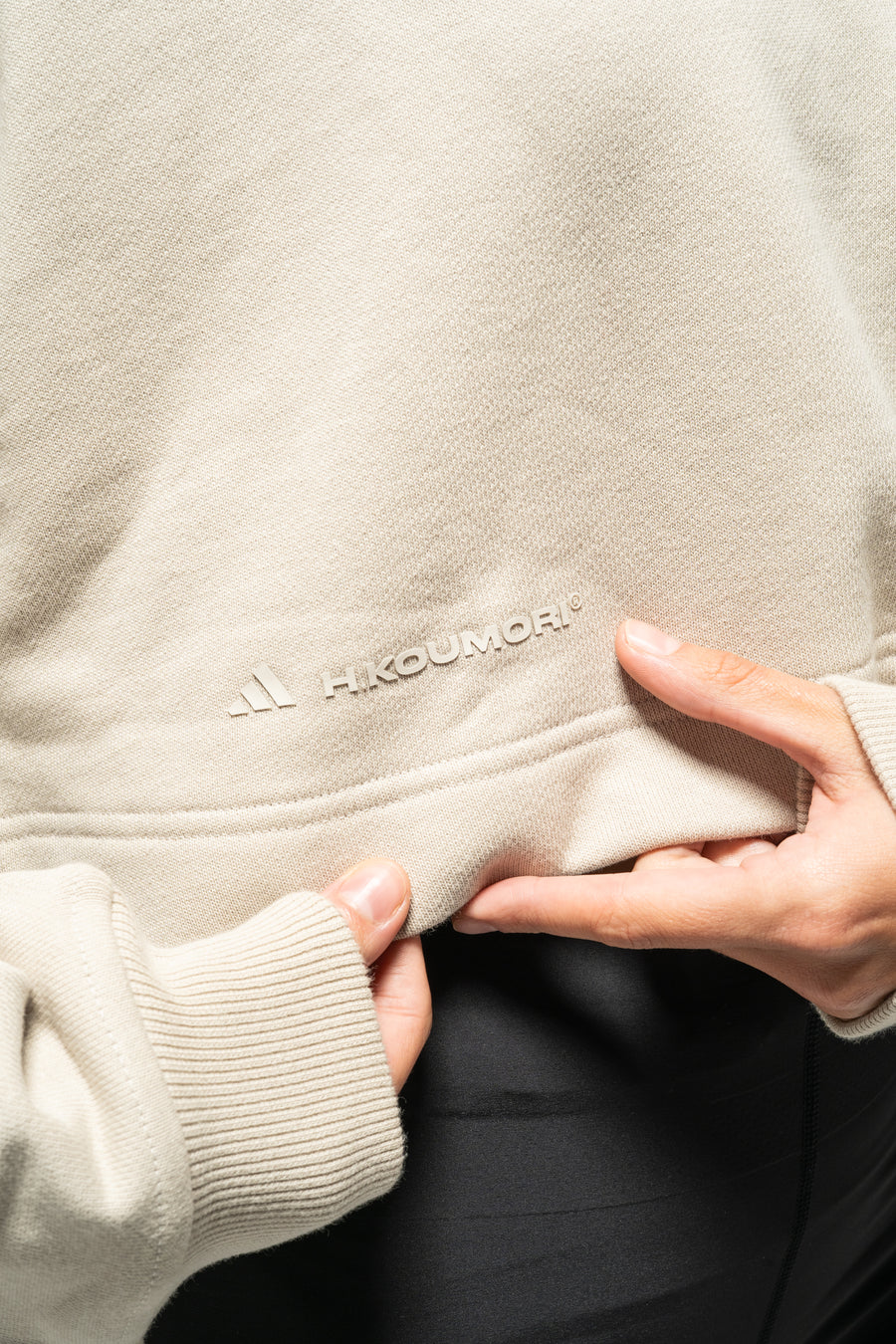 Adi365 H.Koumori Running Crew Woman Putty Grey