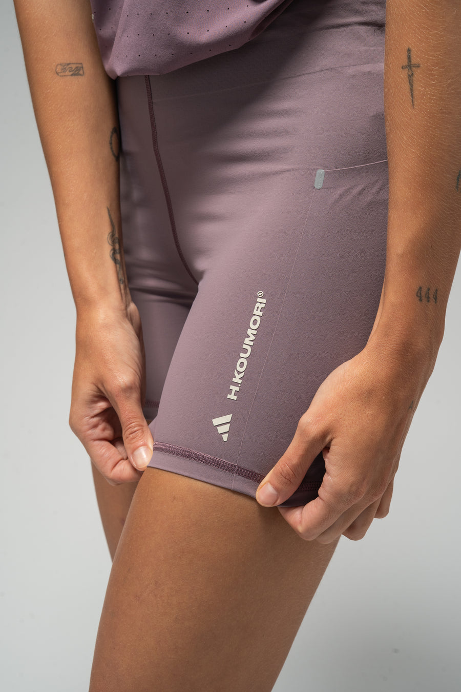 Adi365 H.Koumori Tights Woman Shadow Fig