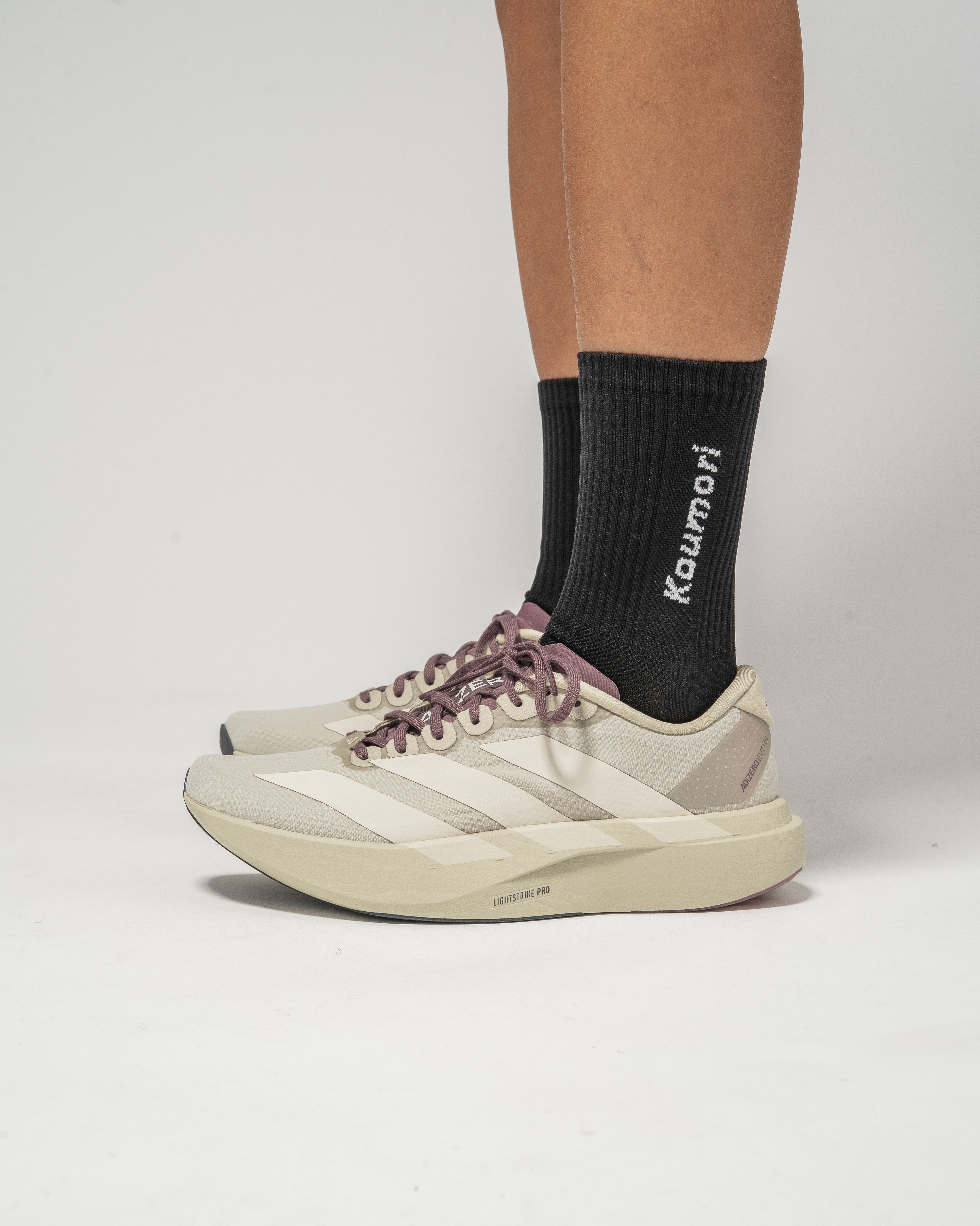 Adizero EVO SL WOVEN Putty Grey Women – Hermanos Koumori