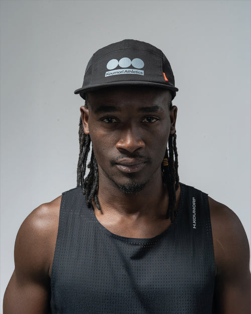 Gorra Con Panel Lateral Koumori Athletics Negra