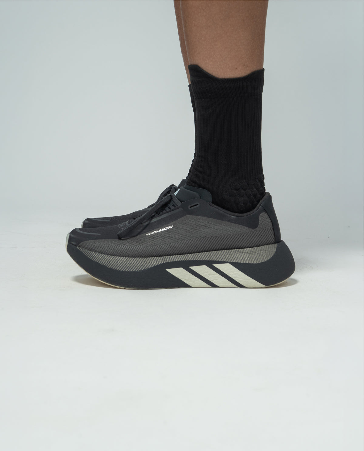 HYPERBOOST EDGE Women´s Charcoal/NightGrey/Alumina