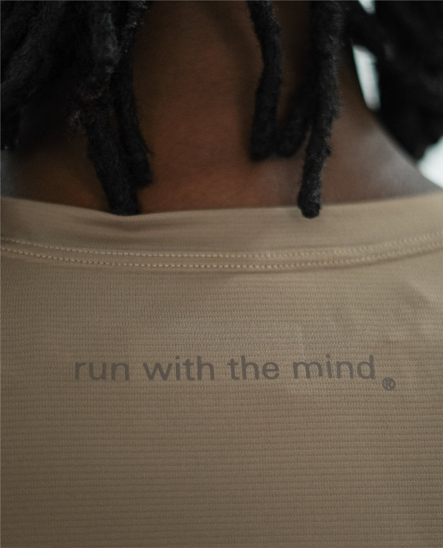 Light Training T Fossil Brown