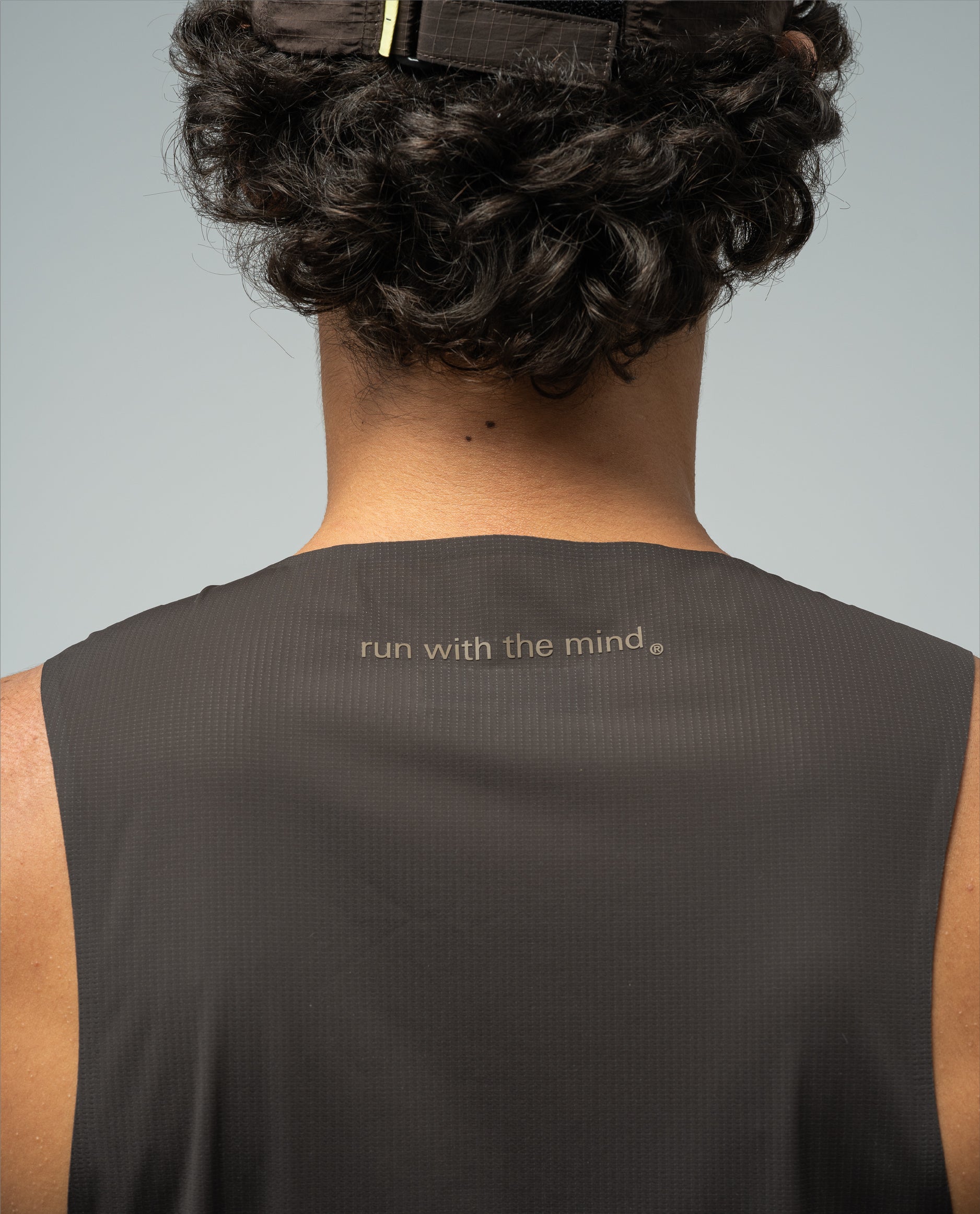 Race Singlet Silver Cloud