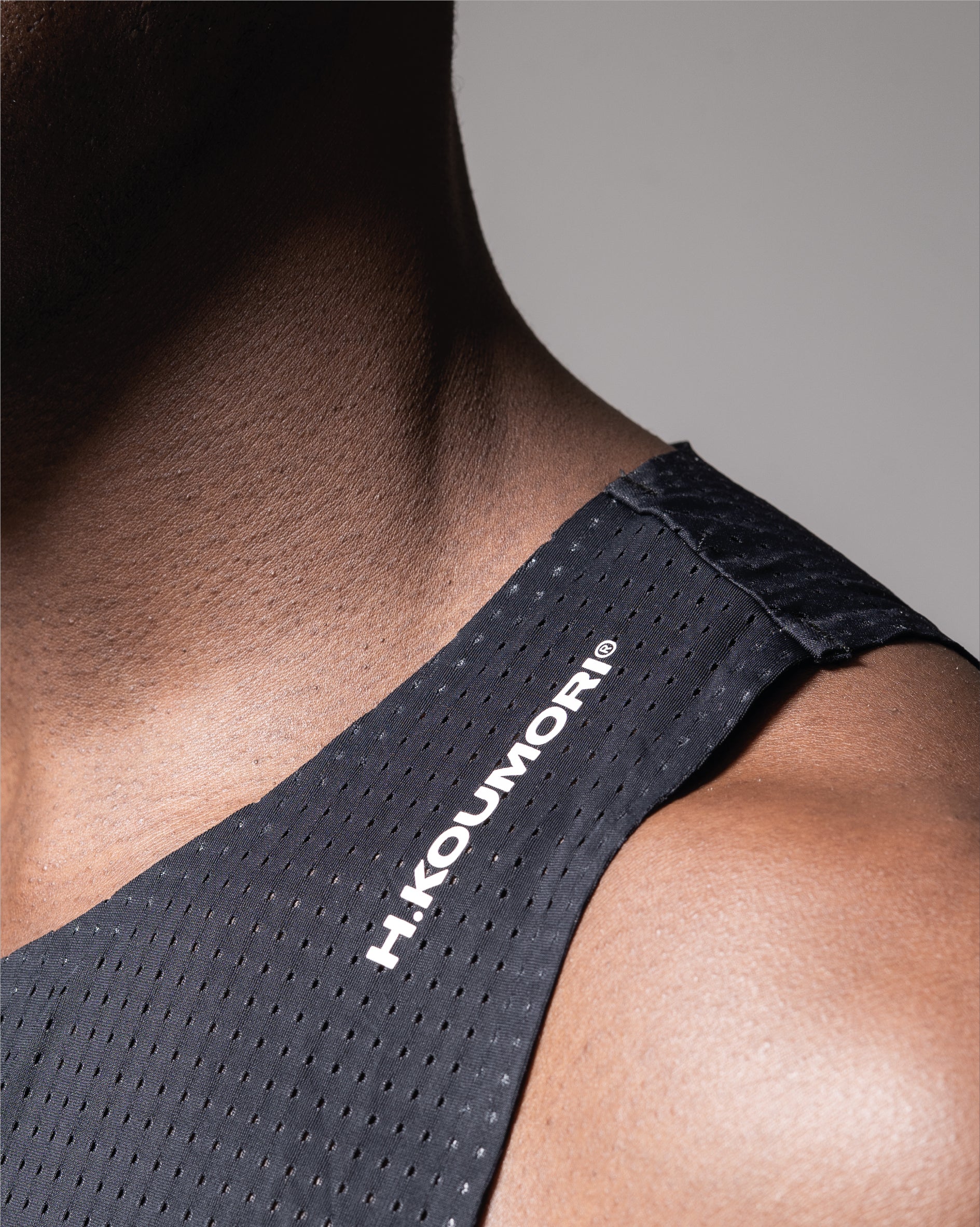 Training Singlet Black – Hermanos Koumori