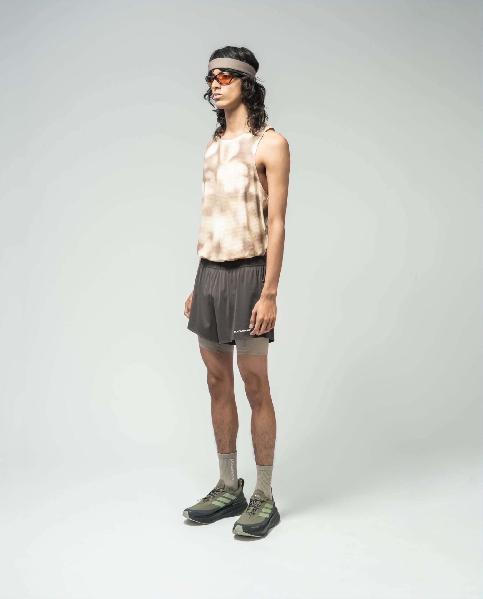 Training Singlet Sandstone